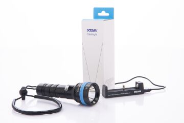 Xtar D06 Sualtı Feneri 1600 Lümen