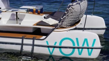 VOW Exclusive Katamaran Tekne 3.90