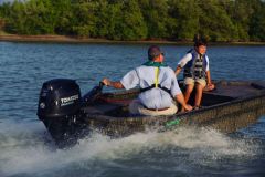 Tohatsu 30HP Kısa Şaft Marşlı Trimli 4 Zamanlı Deniz Motoru