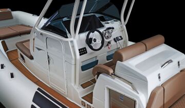 Brig Eagle 10 Fiber Bot ve Yamaha 300 HP Çift Deniz Motoru