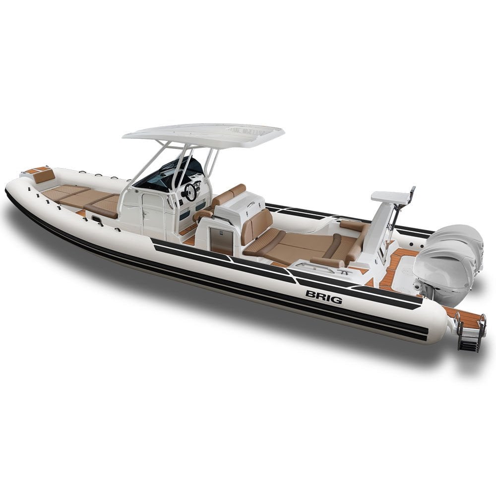 Brig Eagle 10 Fiber Bot ve Yamaha 300 HP Çift Deniz Motoru