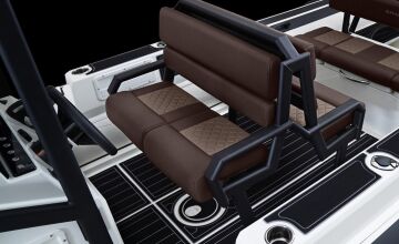 Brig Navigator 24 Fiber Bot ve Yamaha 250 HP Deniz Motoru